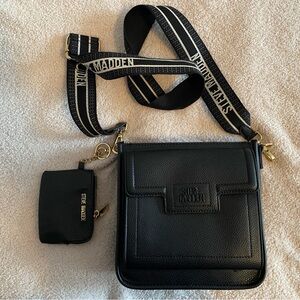 Steve Madden Black Crossbody Bag with Strap